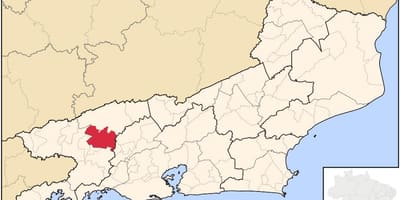 地図のバラなPiraí